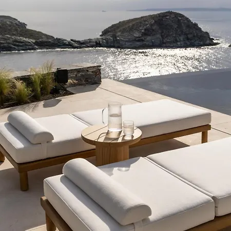 Daire Gorgeous With Swimming Pool On The Seashore *